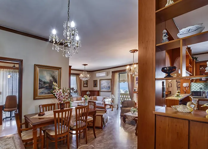 Amalia\'S Sea View Home