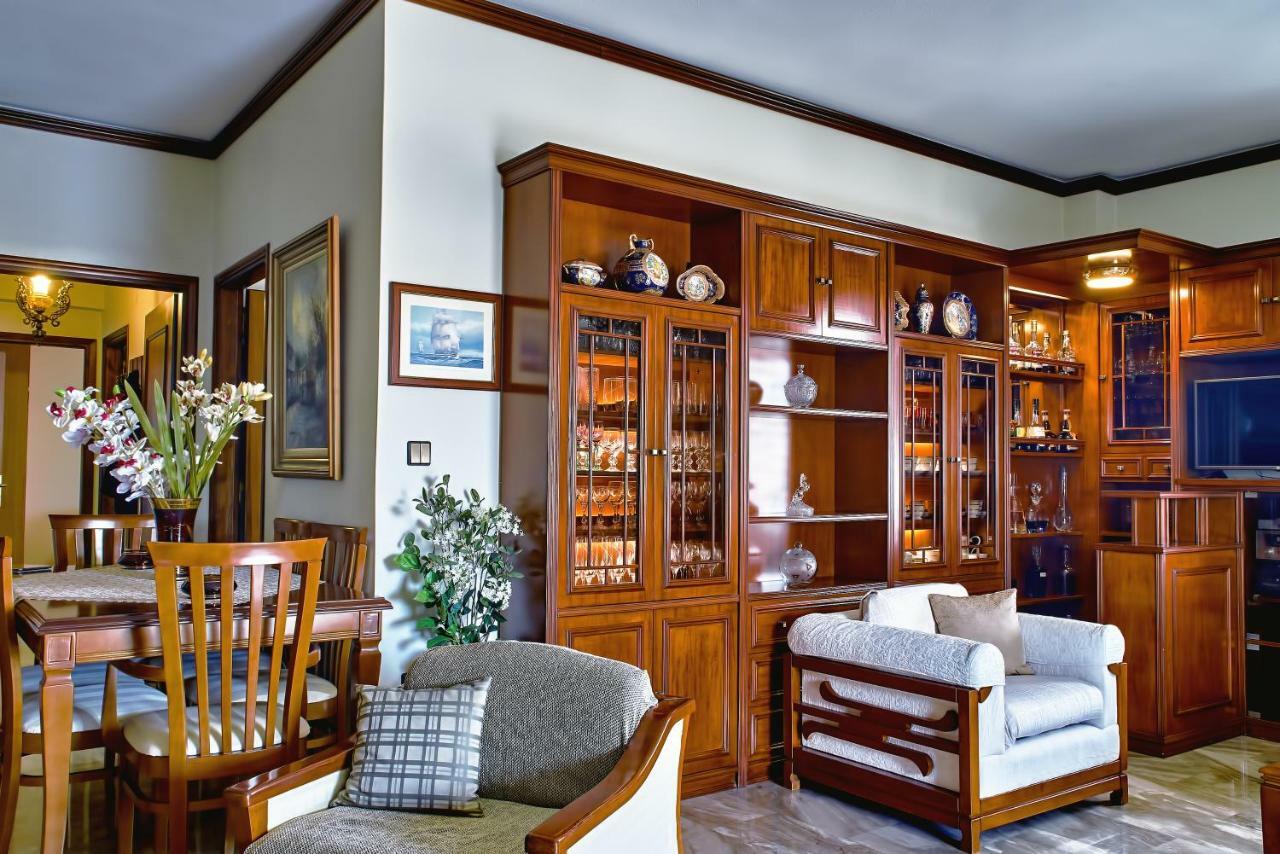 Amalia's Sea View Apartment